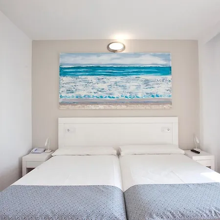Hyb Eurocalas Lägenhetshotell 4*