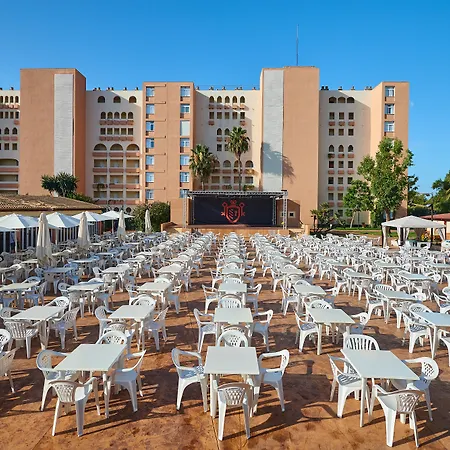 Hyb Eurocalas شقة فندقية 4*